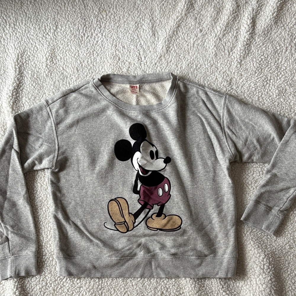 Uniqlo Disney Gray Mickey Mouse Women's Crew Neck Sweater